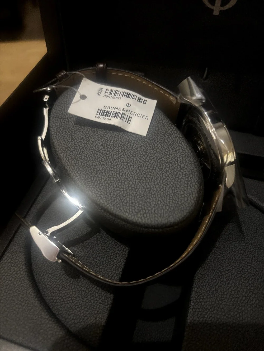 NWT BAUME & MERCIER BROWN LEATHER WATCH